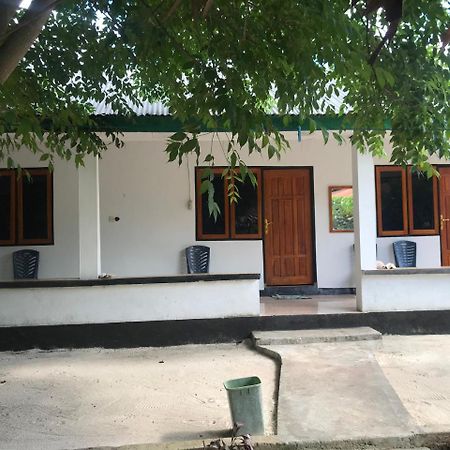 Ova Baluk Bungalow Nembrala Exterior foto