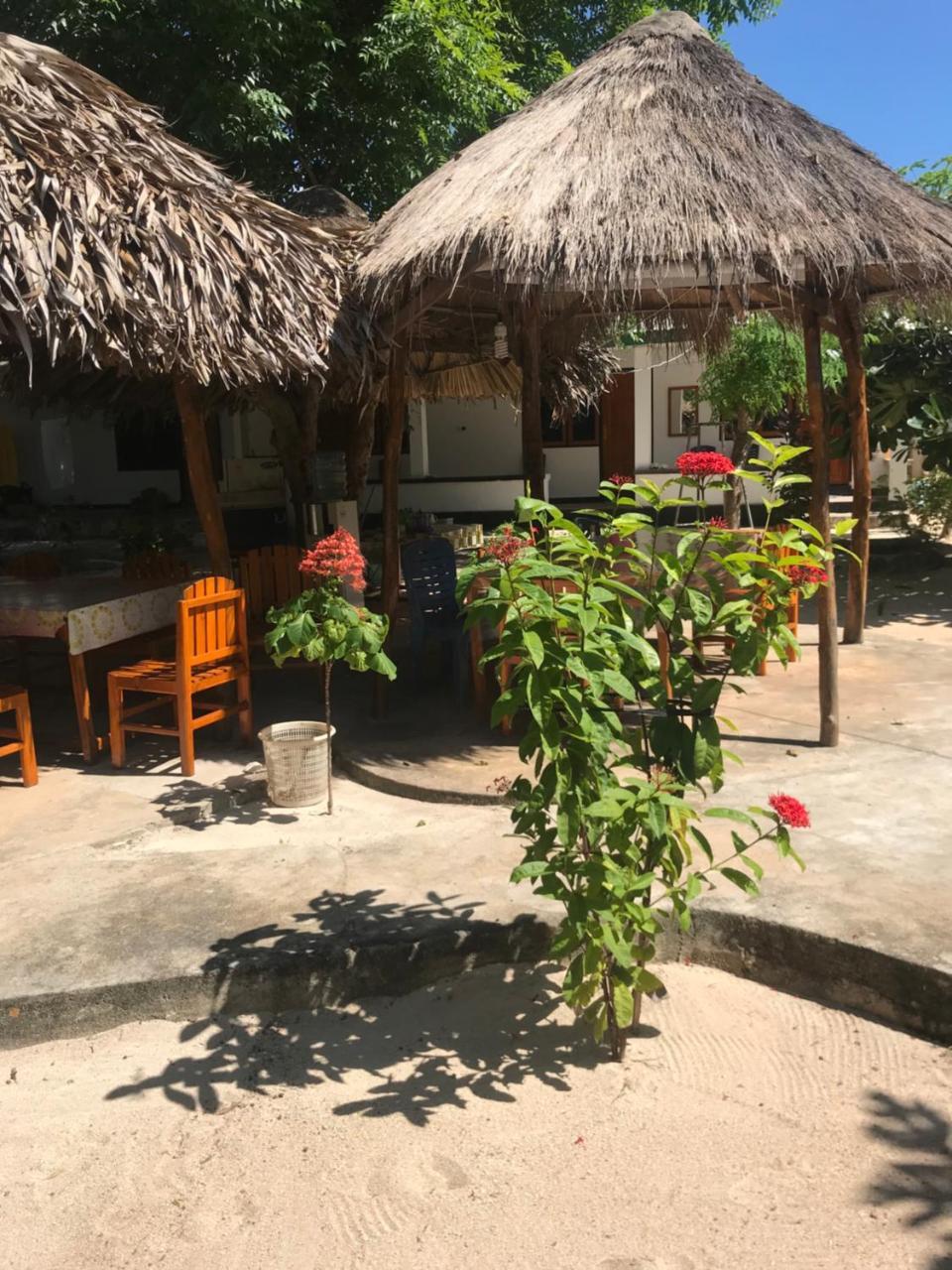 Ova Baluk Bungalow Nembrala Exterior foto